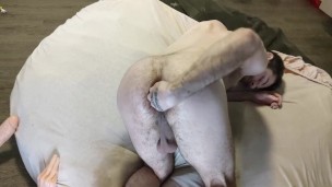 Young huge hole double and deep fisted with huge toys