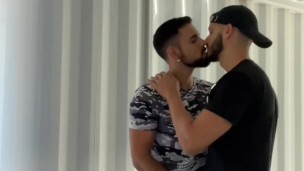 Stallion Fabio & Tony Silver baisent dans un camion de déménagement