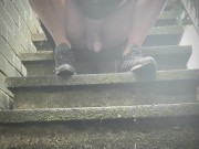 Quick pee in rain 12/16