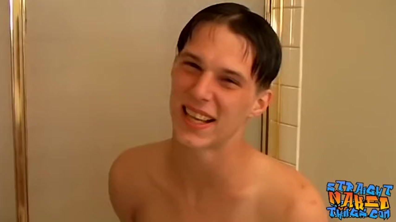 Straight bad boy stud Aaron cums after wanking off solo - RedTube