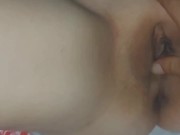 Toda manhã deixo minha cama para visitar o quarto da enteada, para tocar em sua mini buceta! 7/16