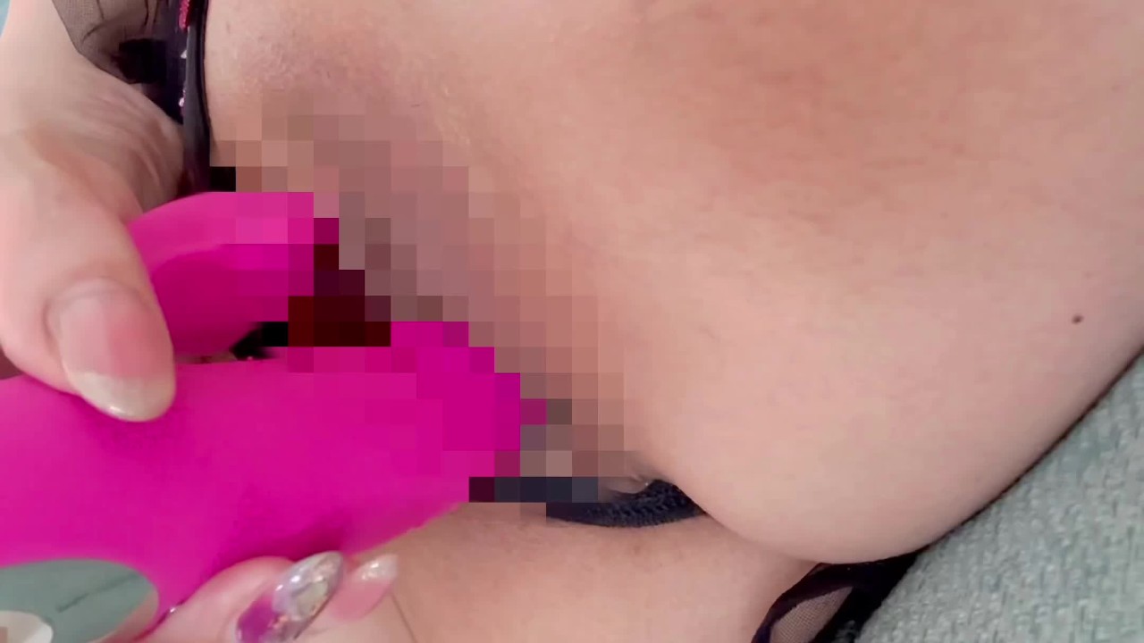 買い物中に若い男にナンパされ中出しされ帰宅🥰精子をダラダラと垂らしながら自撮りオナニーしちゃうド変態巨乳M熟女💦最後は精子と一緒に大量潮吹き🌊すべての真実を流出/拡散/晒します/日本人/無修正 - RedTube