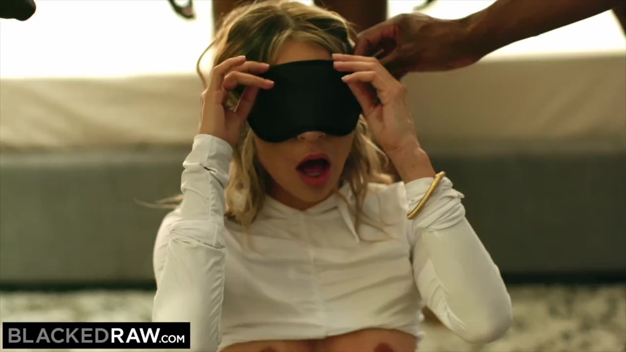 BLACKEDRAW Thirsty Summer gets DPed & creampied in BBC GB - Free Sex Video - RedTube