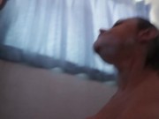 FOLLE A LA MAMA DE MI NOVIA MIENTRAS SE DUCHABA 3/16