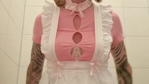Sissy maid