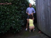 Szybkie jebanie uroczej suki na tyłach klubu 6/16