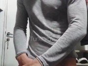 Student boy does a Handjob at his partner's house!