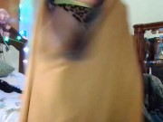 molly devines unique boutique whatcha think? 5/16