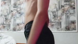 Skinny twink jerks off and teases his ass in jeans