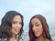 SLAYED Hot lesbians facesitting 2/16