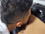 voy al medico para una consulta y el doctor me termina follando duro 3/16