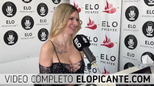 MICA SPENGLER TIENE SEXO EN EL CUARTO PICANTE