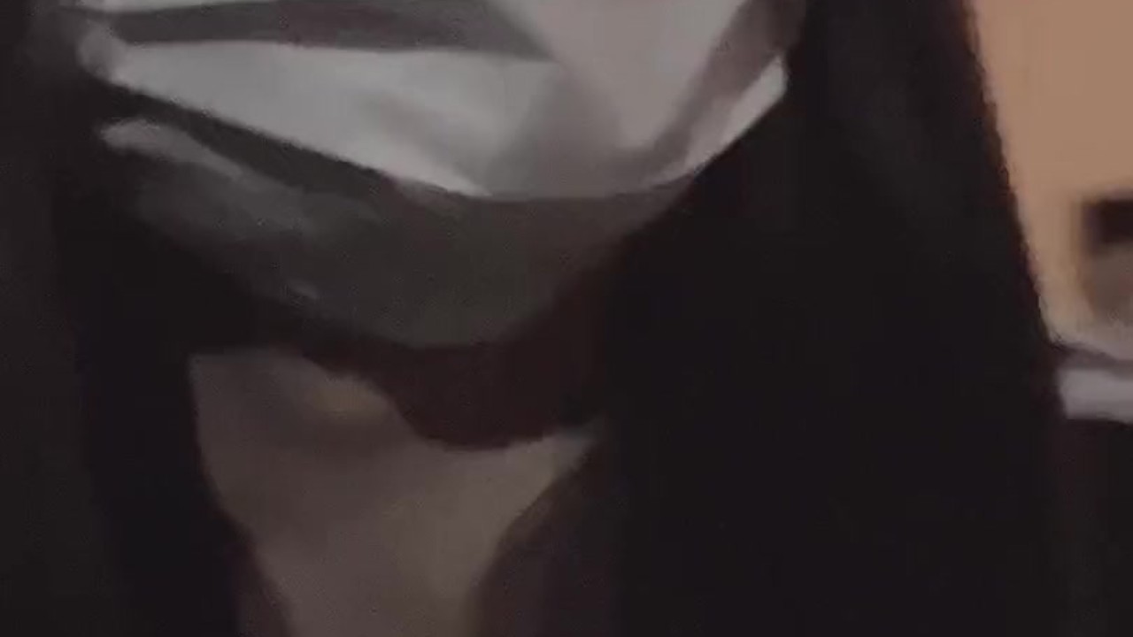 コスプレ公園露出アナニーする男の娘 - RedTube