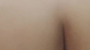 Está Cachonda y tiene intenso Orgasmo