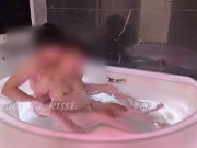 ライト付き風呂でムラムラし、入浴中に意図せず濃厚生ハメSEX。お互いにすぐに絶頂しそうになりながら、、、 10/16