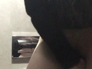 Девушка писает в общественном туалете и показывает прокладку на 6-й день месячных - Screenshot 10 of 16 - Shopping Mall