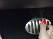 Hard driving (flipflops then kick em off & drive barefoot 14/16