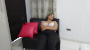 ME FOLLO AL DOCTOR DURANTE LA CONSULTA, QUE RICA TERAPIA DE VERGA. 1 PARTE.