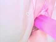 Namorada putinha se masturbando com um pau maior que do namorado 15/16