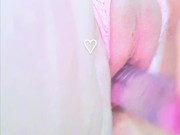 Namorada putinha se masturbando com um pau maior que do namorado 6/16