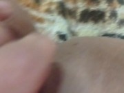 Quiero un gran pene en mi vagina estoy muy caliente..,,