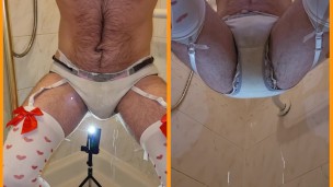 Filling a diaper / pull up / nappy until soggy and leaking with a few farts too while sissy