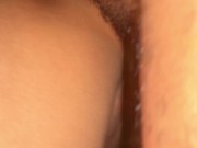 Jovencita Morena delgada de tetas pequeñas resive una corrida dentro de su Coño apretado ! 9/16