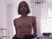 SANKTOR - DEBUTANT GIRL FIRST TIME SOLO CASTING 13/16