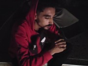 trentenne vergine va al parcheggio scambista e si fotte la ragazza più bella (occhiale matto) 1/16