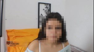 Melanie Obtiene su coño perforado por su hermanastro al andar de puta siéndole infiel a su novio