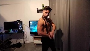 Striptease to Neffex music. Love to dance