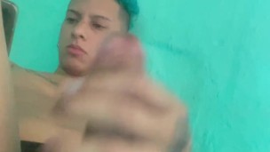 Twink masturbate big cock and yummy balls
