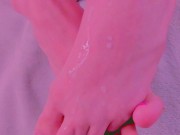 He cums all over my feet 16/16