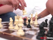 Cavalier Fucks que Queen 2/16