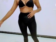 Sri lankan girl undressing 😍ඇදුම් මාරු කරන ගමන් විඩියෝ කලා 😋 7/16