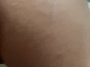 Morena rebolando com plug anal na bunda 6/16