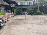 Забрался в окно к незнакомке, пока она отдыхала и трахнул её - Screenshot 4 of 16 - Skinny