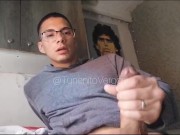 Le envio un Video Hot a mi hermanastra, que esta loca por probar mi Gran Verga! 10/16