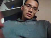 Le envio un Video Hot a mi hermanastra, que esta loca por probar mi Gran Verga! 14/16