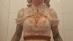 Sissy flowergirl rides dildo