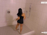 Amateur Ashley Dare Sucks A Fat Cock In The Bathroom - AMATEUR EURO 1/16