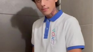 That good boy needs to cum 🤓