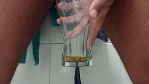 Hai sete? C'è un bicchiere pieno che ti aspetta!