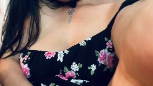 Expererimentando mi primera vez venirme a chorros🔥🤤