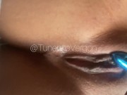 Beautiful Argentina masturbates with her first Vibrator! 12/16