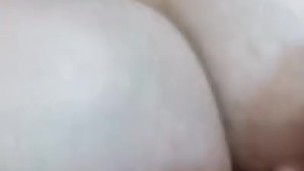 Comiendome la verga con las tetas