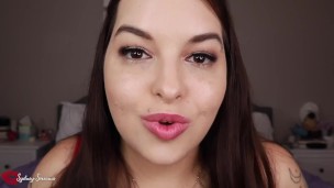 Vape Seduction ft Sydney Screams