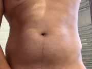 gordito en el baño 13/16