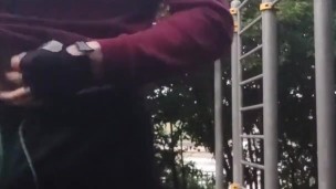 Athlete jerks off big dick on crossfit site