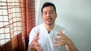 El ex esposo de mi esposa viene a la casa y terminamos cogiendonos con nuestros 21cm de vergota